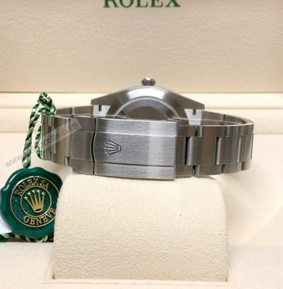 Repliche Rolex Perpetual 41mm nero - Trelancette